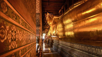 Bangkok: Grand Palace, Wat Pho, and Wat Arun Guided Tour