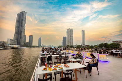 Bangkok: Luxury Cruise on Chao Phraya River w/ Free Flow Beer & Wine (The Luxury White Cruise)