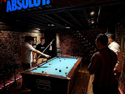 Bangkok: Ultimate Pub Crawl to Soi Cowboy, Nana Plaza, Soi 11, Rooftop Bars, Nightclubs & Go Go Bars