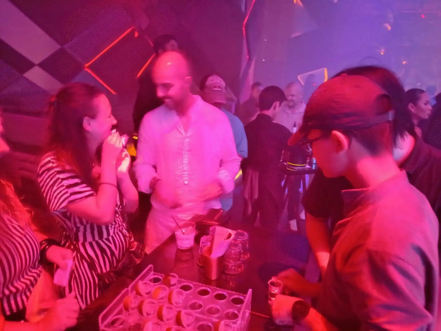 Bangkok: Ultimate Pub Crawl to Soi Cowboy, Nana Plaza, Soi 11, Rooftop Bars, Nightclubs & Go Go Bars