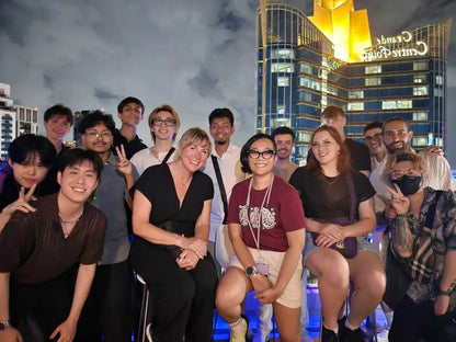 Phuket: Patong VIP Pub Crawl – Bangla Road & Rooftops