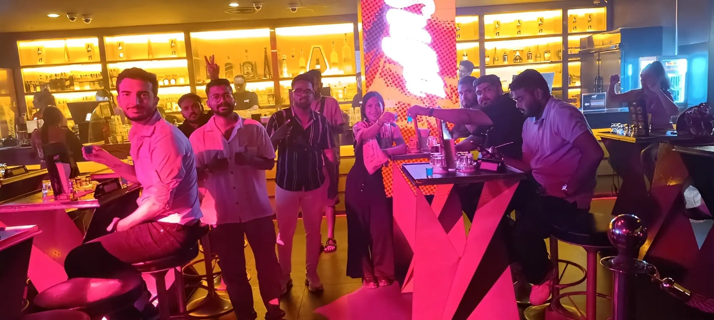 Phuket: Patong VIP Pub Crawl – Bangla Road & Rooftops