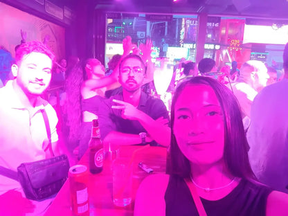 Phuket: Patong VIP Pub Crawl – Bangla Road & Rooftops