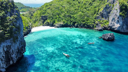 Phuket: Maya Bay, Phi Phi, & Bamboo Island + Snorkeling & Lunch Buffet