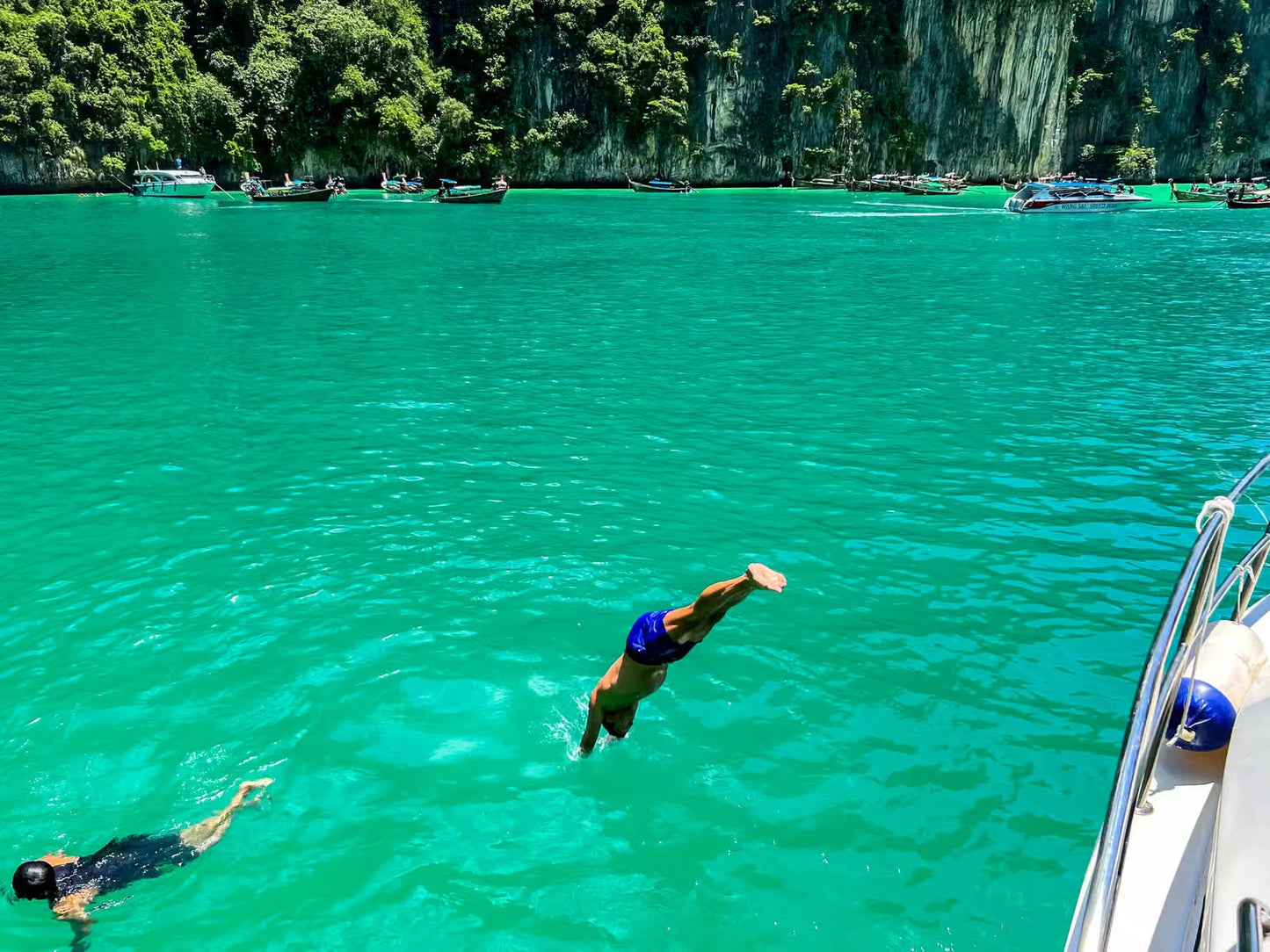 Phuket: Maya Bay, Phi Phi, & Bamboo Island + Snorkeling & Lunch Buffet