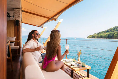 Phuket: YONA Floating Beach Club Day Pass