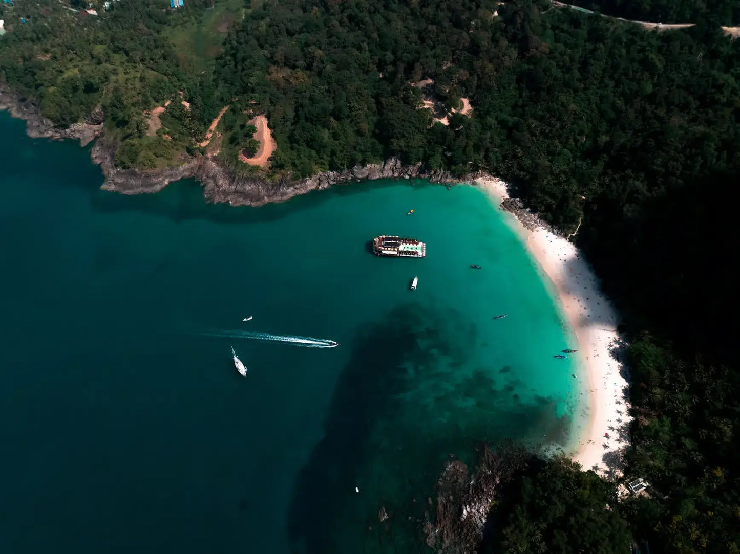 Phuket: YONA Floating Beach Club Day Pass